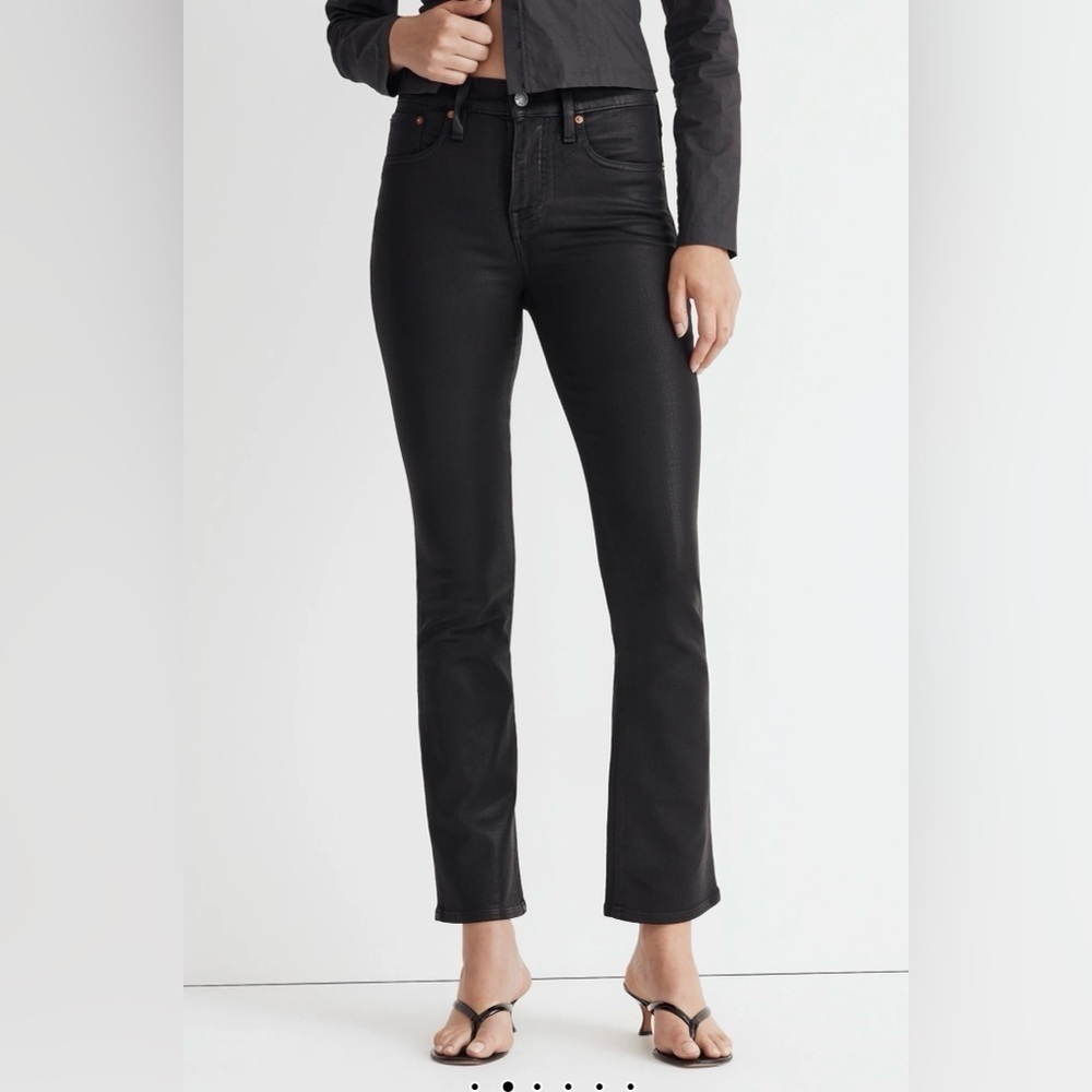 MADEWELL MID-RISE KICK OUT SZ. 27
